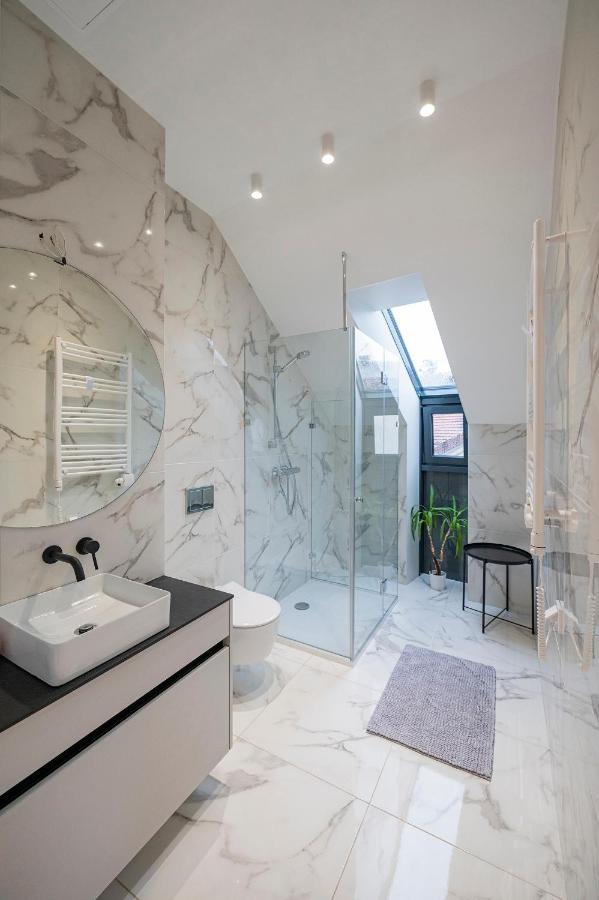 Loft 1 Bd Old Town Apartment By Hostlovers Kaunas Luaran gambar