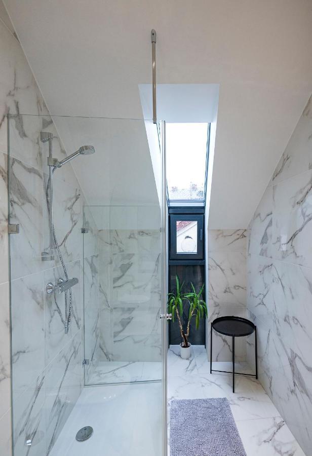 Loft 1 Bd Old Town Apartment By Hostlovers Kaunas Luaran gambar